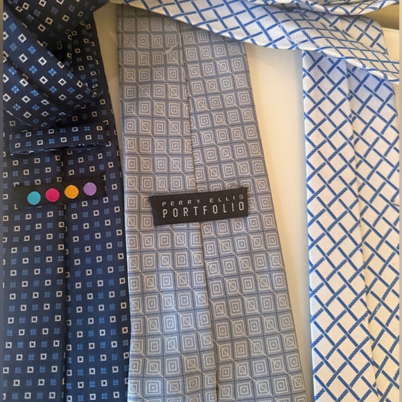 Silk tie bundle - Picture 3 of 5